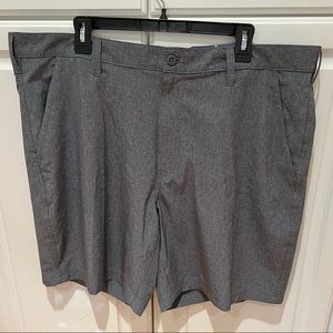 NWT Croft & Barrow Men’s Gray Shorts size 40 Traveler Collection